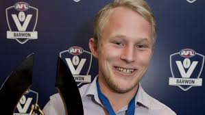 Three votes in last round snares medal