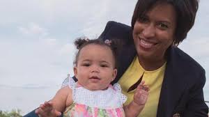 Муриэль луис (luis muriel) футбол нападающий колумбия 16.04.1991. Muriel Bowser Is Steering Dc Through The Pandemic She S Also The Single Mom Of A Toddler Cnnpolitics