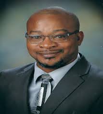 Mr. Vernon Andra' Tucker