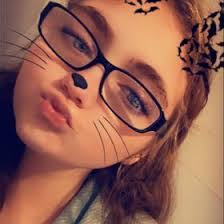 Felicia Weiss's Instagram, Twitter & Facebook