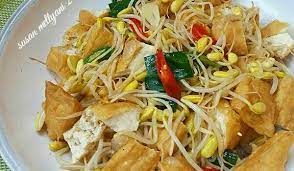 Setelah seharian berpuasa, tentunya hari perlu diakhiri dengan makanan sehat nan. Resep Menu Buka Puasa Hemat Praktis Tumis Tahu Kecambah