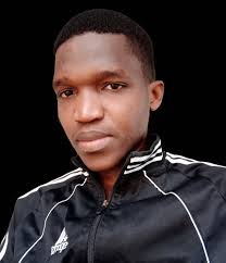 Degree holders, so how is life after graduation 👨‍🎓? Namu beula olo kwwf?  😃