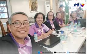 𝐅𝐫𝐨𝐦 𝐢𝐧𝐬𝐢𝐠𝐡𝐭𝐬 𝐭𝐨 𝐢𝐦𝐩𝐚𝐜𝐭! #PurpleWednesdays With  LGU-Borongan City and RAPOW-8 leading the charge, DTI Eastern Samar's  Senior TIDS Lisa Mae Andrade, Senior TIDS Benjamin Panaguiton, Jr., and  Admin Officer Arlene Turla deepened