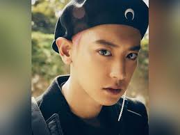 Exo's chanyeol had been at the mercy of online posts regarding his personal life. Myz06eoa E11km