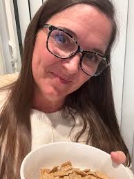 because sometimes you feel like enjoying a bowl of cereal in the middle of  the day 😂🥣🤣