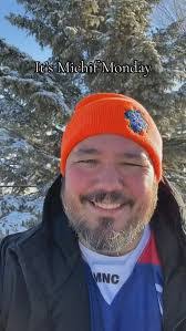 Stephen Paquette's Instagram, Twitter & Facebook