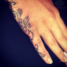Paisley Pattern Tattoos Page 30 Hand Tattoos Small Hand Tattoos Hand Tattoos For Women