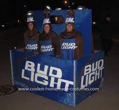 Coolest Beer Bottles Costume Funny Group Halloween Costumes Funny Couple Halloween Costumes Halloween Costumes Friends