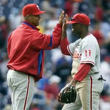 Escalona's first big-league win no sweat for Phillies