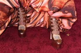 The golden royal look was inspired by the kensington palace. Billy Porter In Gold Dress Platforms Oscars 2020 Red Carpet Style Footwear News