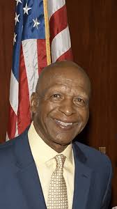 Secretary of State, Jesse White awards grants to LaSalle and Oglesby  libraries