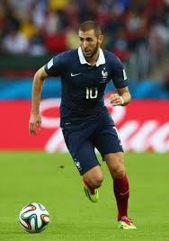 Born 19 december 1987) is a french professional footballer who plays as a striker for spanish club real madrid. Pes Miti Del Calcio View Topic Karim Benzema 2012 2018