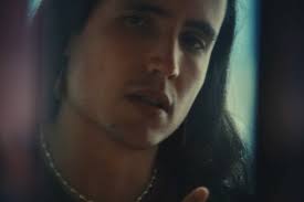 Cinematographer Kent Willard used our Angenieux 25-250 T3.9 as the primary  lens for the music video SÍGUEME by Xiuhtezcatl and Renata Flores —  Directed by Juan Zuleta, SÍGUEME is a prime example of ...