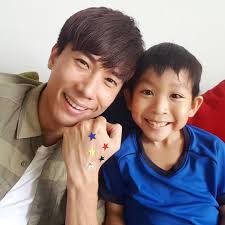 Desmond Tan 陈泂江