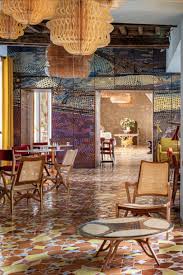 Epingle Sur Hotel L Arlatan