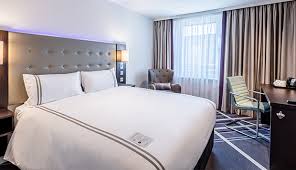Hub by premier inn london covent garden hotel hub in the heart of theatreland, just a few minutes from the best bars, restaurants and piazza. Munchen City Zentrum Hotel Germany Premier Inn