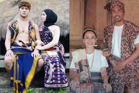 Ternyata ada beberapa jenis pakaian adat lainnya yang bisa kita temukan di salah satu pulau terdepan di ujung selatan indonesia ini, guys. Cinta Indonesia 10 Potret Artis Pakai Baju Adat Ntt
