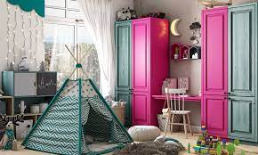 Kids' colors allows families to personalize a bedroom or playroom to reflect their child's current age and personality, yet still have the flexibility to adapt the space as the child grows up. A Guide To Kids Room Colour Combinations Design Cafe