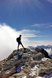 Teilweise gibt es im klettersteig ungesicherte passagen und bänder. Civetta Uberschreitung Via Ferrata Degli Alleghesi Und Tissi