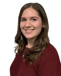 Kim Steger's Instagram, Twitter & Facebook