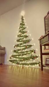 25 Awesome Christmas Decorations Apartment Ideas Easy Christmas Decorations Wall Christmas Tree Christmas Decorations