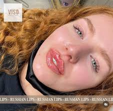 Emily at Bella & Bloom Studio‎