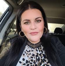 Arnold Guijarro's Instagram, Twitter & Facebook