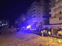 Yangın, diyarbakır'ın merkez kayapınar ilçesi toki̇ konutları karşısında bulunan boş tarlada meydana geldi. Diyarbakir Bagcilar Da Bir Binada Yangin Asinioldiyarbakir