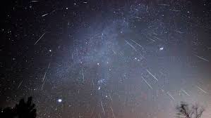 Te contamos cómo ver las perseidas 2021 y los mejores lugares. Se Acerca El Momento Culminante De Las Perseidas La Lluvia De Estrellas Mas Famosa Del Verano