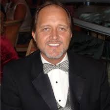 Sonia Lewis (@artistsoniamt)