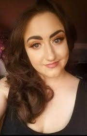 Eva Bowden's Instagram, Twitter & Facebook