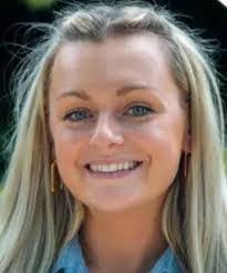 Stephanie Dechert's Instagram, Twitter & Facebook