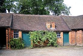The Coach Yard At Spetchley Yard House Styles Places To Visit