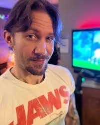 Mark Rabe's Instagram, Twitter & Facebook