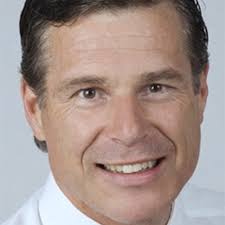 Podiatry Australia: How AHPRA let surgeons wield scalpels without medical  degrees