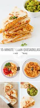 Vegan Quesadillas Met Kikkererwten In 2020 Vegan Recipes Beginner Vegan Quesadilla Vegan Recipes Easy