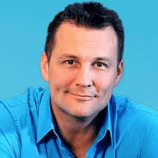 Experts & Influencers