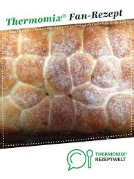 Buchteln Rohrnudeln Mit Marzipan Rosinen Fullung Rezept Rezepte Lebensmittel Essen Rosinen