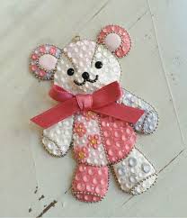 パッチワークワークベアレッスン の画像 世田谷 桜新町サザエさん通り x2f 埼玉 川口駅前 アトリエシオン グルーデコ 教室 日本グルーデコ協会認定 革デコ教室 樹脂クラフト ビーズの動物 ビーズ