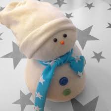 Super Einfache Bastelidee Sockenschneemann Socken Schneemann Basteln Mit Socken Sockenschneemann