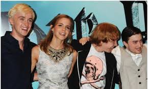 These two costars of superhit series harry potter are dating, or this is just a bluff. Emma Watson And Tom Felton Are The Harry Potter Alums A Couple Photo 1