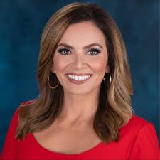 Allie Corey's Instagram, Twitter & Facebook