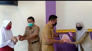 1 gaji umr jawa timur dan gaji umr kediri 2020. Qfolvvxs1tdhgm