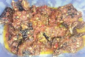 # bwg putih # bwg merah # bwg besar # cili kering # belacan (bahan # blander on off bg kasar2 sikit). Hidup Berdikari Resepi Belut Masak Sambal Pedas