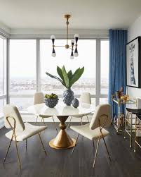 In His Own Spaces And In His Products Jonathanadler Achieves An Eclectic Look By Incorporating Mat In 2020 Dining Table Marble Dining Room Design Modern Dining Table