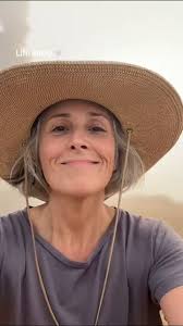 @RickiLake's video Tweet