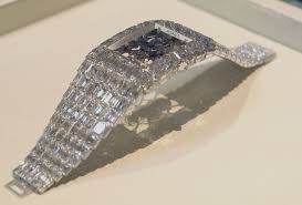 The boxing legend floyd mayweather is now the owner of this million dollar watch! Selling 18 Million Dollar Watch Jacob And Co With A Reserve Price Up To 61 Off