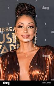 Marie harrison hi-res stock photography and images