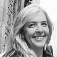 100+ perfiles de «Mars»