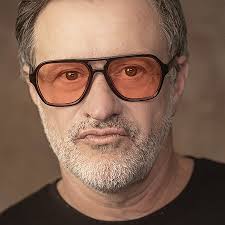 Manoir du lac William added a new...